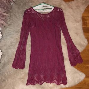 😮STYLISH Red Lace Formal Dress